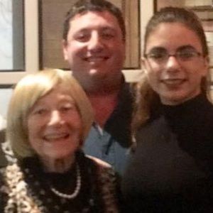 Meet your Posher, Renee